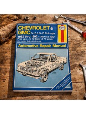 Chevrolet GMC S-10 S-15 Pick-Ups 1982-1992 Haynes Repair Manual 2WD 4WD